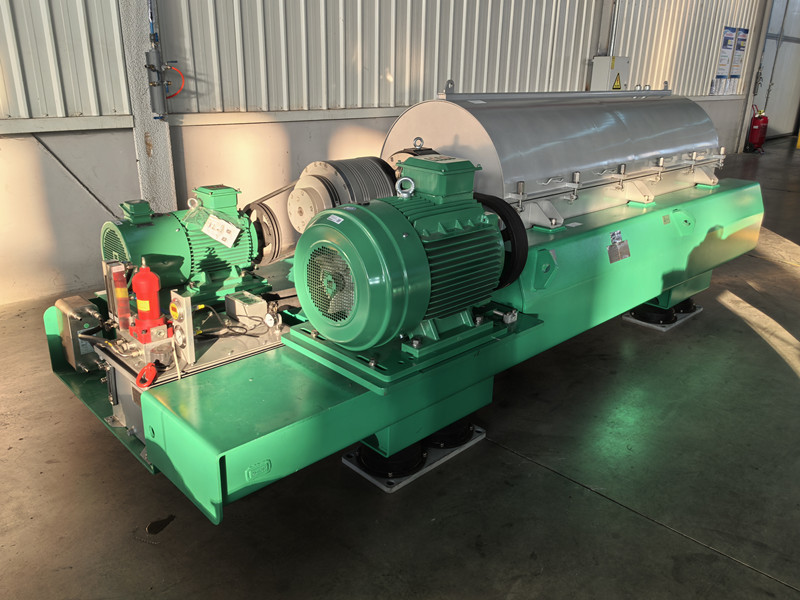 2026.06.25 Sludge Dewatering Decanter Centrifuge