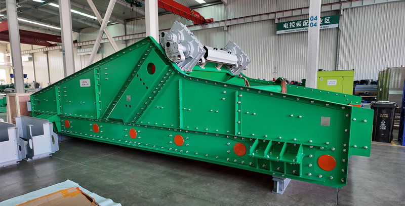 2026.1.8 Iron Ore Classification Vibrating Screen1